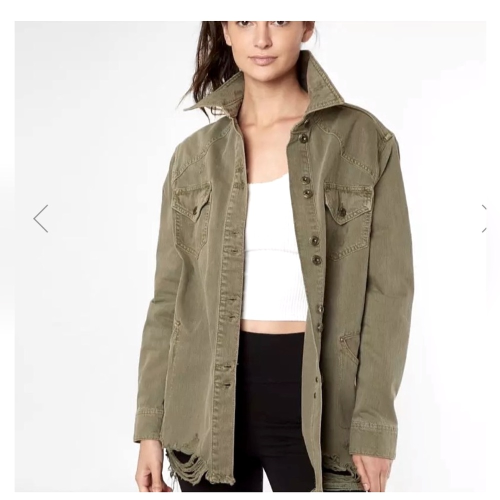 FREE PEOPLE Distressed MoonChild Shacket in Olive size S
